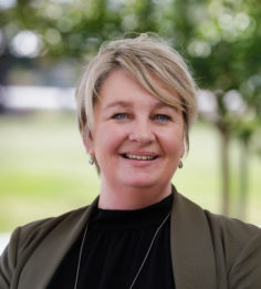 Ashmore, Yvonne