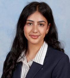 Kaur, Dapinder